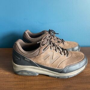 New Balance 1300 Hiking Shoes Brown MW1300DD Low Top Waterproof Men's 11